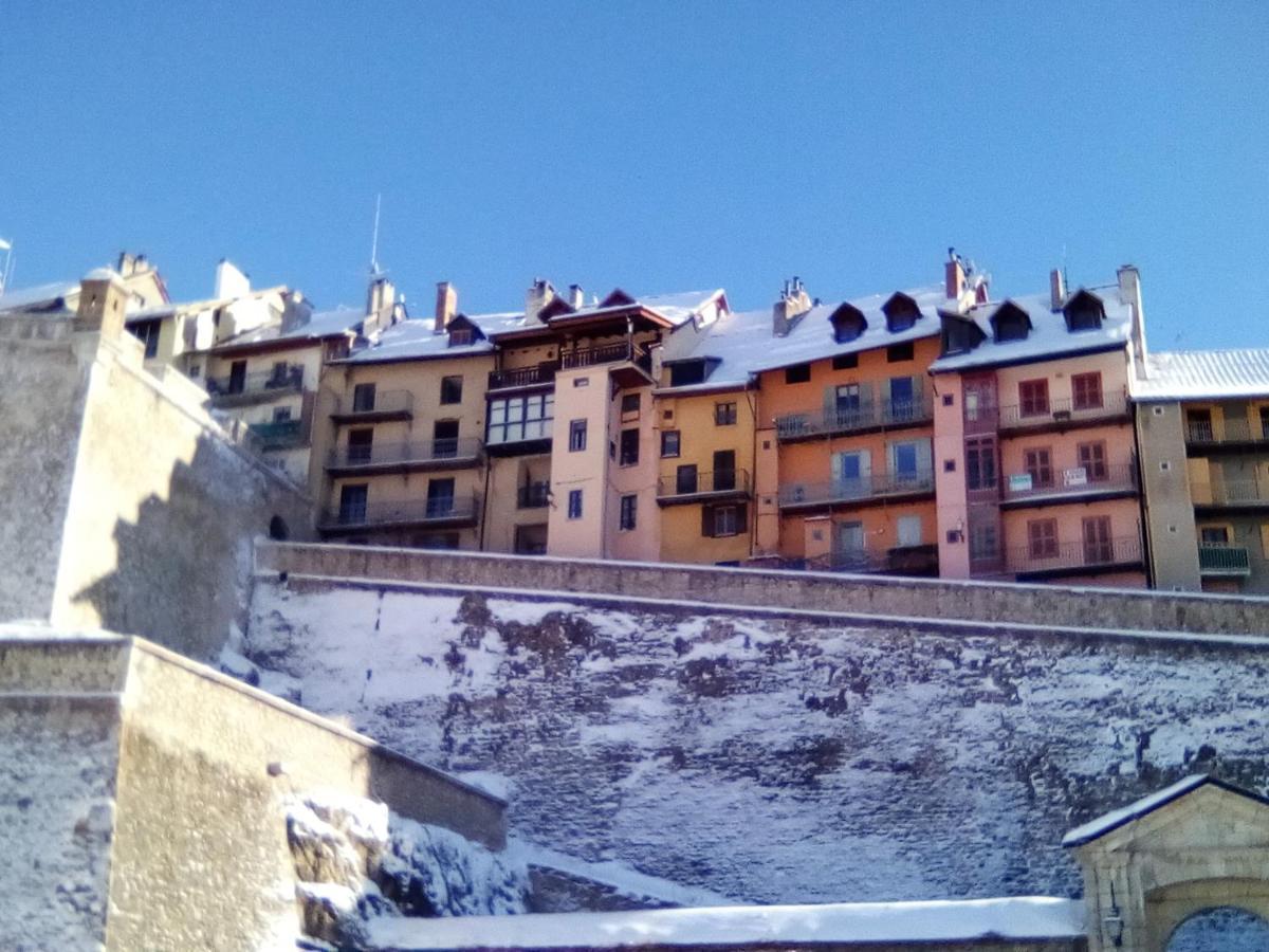 Bed and Breakfast Le Petit Randonneur Briançon Exterior foto