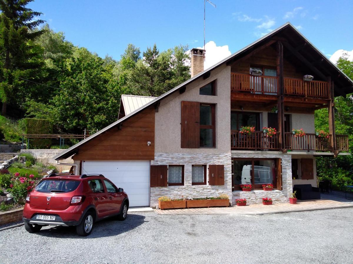 Bed and Breakfast Le Petit Randonneur Briançon Exterior foto