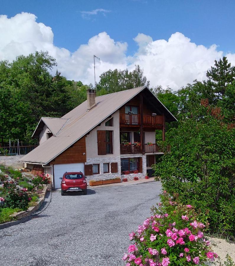 Bed and Breakfast Le Petit Randonneur Briançon Exterior foto